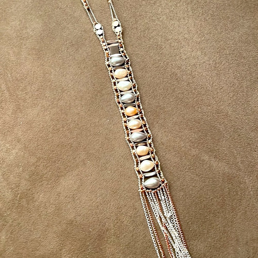 Beautiful Lucky silver & rose gold pearl necklace